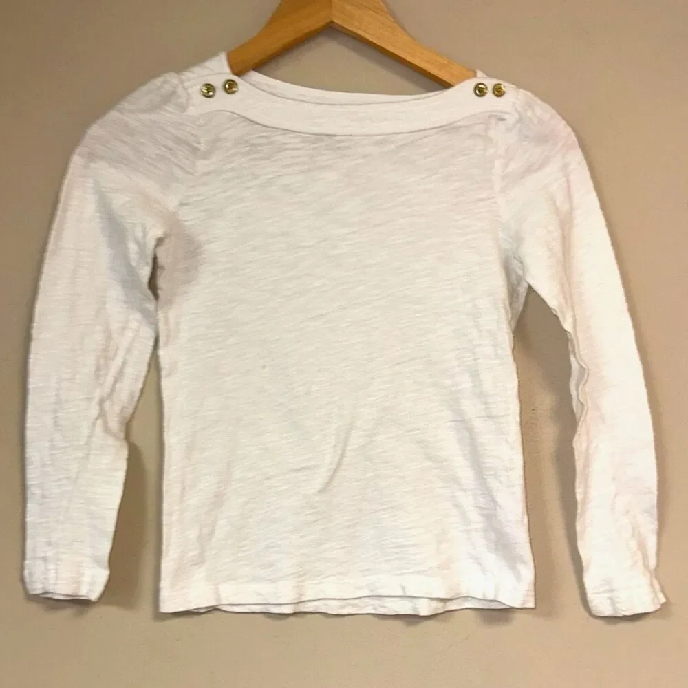 White shirt Girl's 5/6 Scoop Long Sleeve Button Accent Concert Performance Top